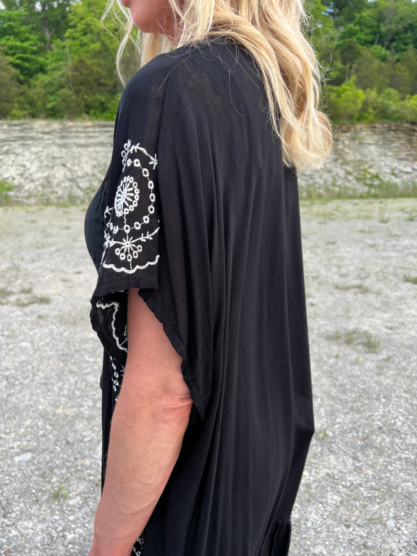 Boho Embroidered Longline Kimono - Black