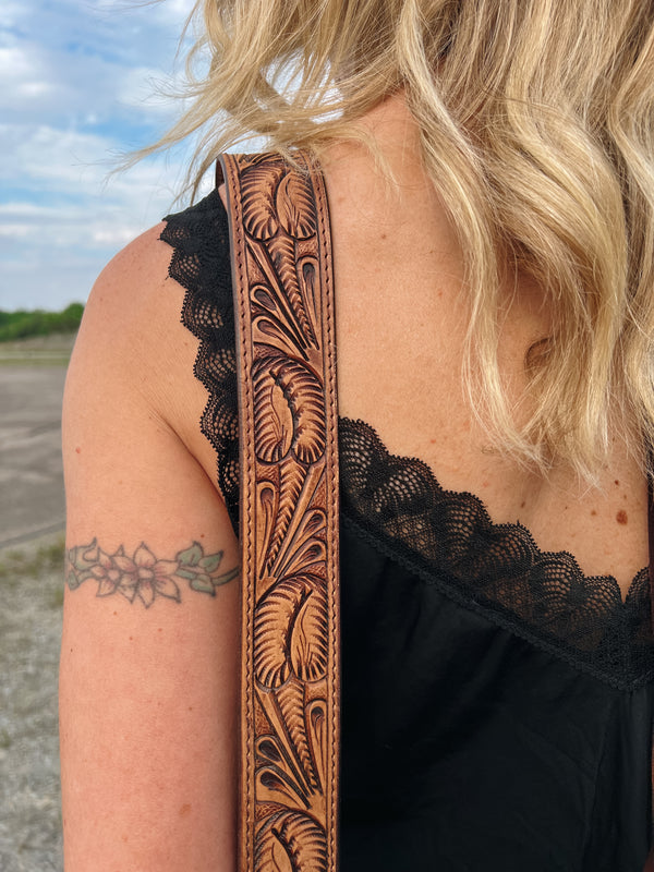 The Colorado River American Darling Crossbody