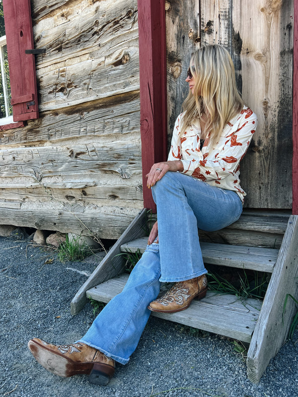 Cotton & Rye Snake and Boot Print Long Sleeve Pearl Snap Western Shirt